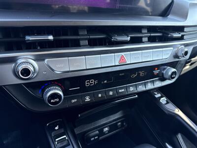2025 Kia Telluride S   - Photo 32 - Dallas, TX 75252