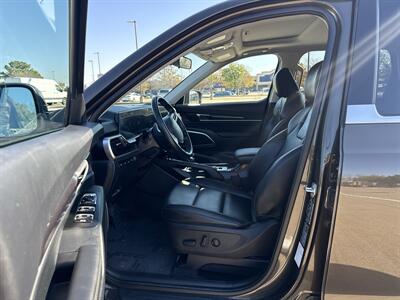 2025 Kia Telluride S   - Photo 18 - Dallas, TX 75252