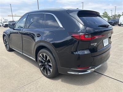 2024 Mazda CX-90 Plug-in Hybrid Premium   - Photo 5 - Dallas, TX 75252