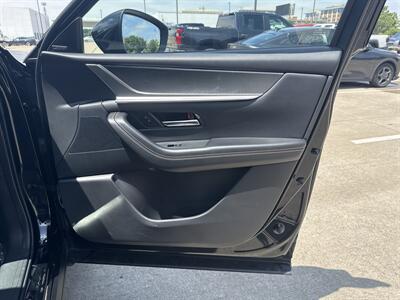 2024 Mazda CX-90 Plug-in Hybrid Premium   - Photo 13 - Dallas, TX 75252