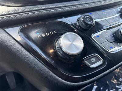 2025 Chrysler Pacifica Plug-In Hybrid Select   - Photo 34 - Dallas, TX 75252