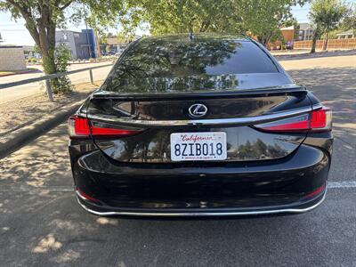 2022 Lexus ES 300h   - Photo 6 - Dallas, TX 75252