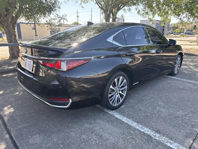 2022 Lexus ES 300h   - Photo 7 - Dallas, TX 75252