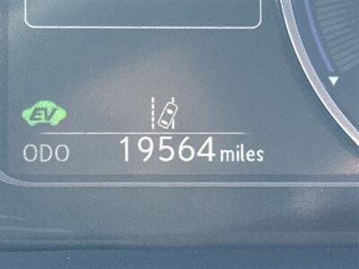 2022 Lexus ES 300h   - Photo 23 - Dallas, TX 75252