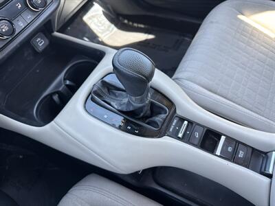 2023 Honda HR-V LX   - Photo 31 - Dallas, TX 75252