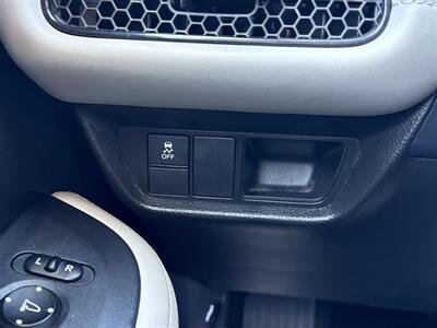 2023 Honda HR-V LX   - Photo 30 - Dallas, TX 75252