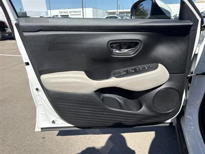 2023 Honda HR-V LX   - Photo 14 - Dallas, TX 75252