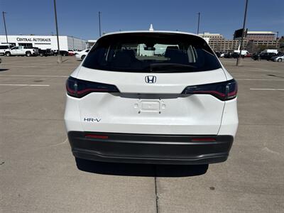 2023 Honda HR-V LX   - Photo 6 - Dallas, TX 75252