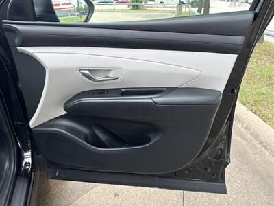 2025 Hyundai TUCSON SEL   - Photo 12 - Dallas, TX 75252