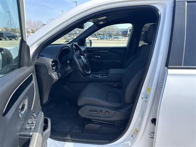2023 Honda Pilot Sport   - Photo 17 - Dallas, TX 75252