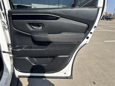 2023 Honda Pilot Sport   - Photo 13 - Dallas, TX 75252