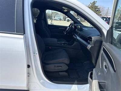 2023 Honda Pilot Sport   - Photo 20 - Dallas, TX 75252