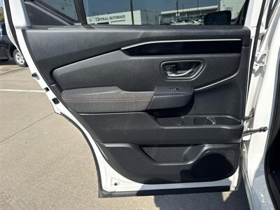 2023 Honda Pilot Sport   - Photo 12 - Dallas, TX 75252