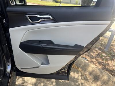 2026 Kia Sportage EX   - Photo 12 - Dallas, TX 75252