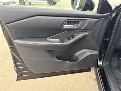 2025 Nissan Rogue SV   - Photo 10 - Dallas, TX 75252