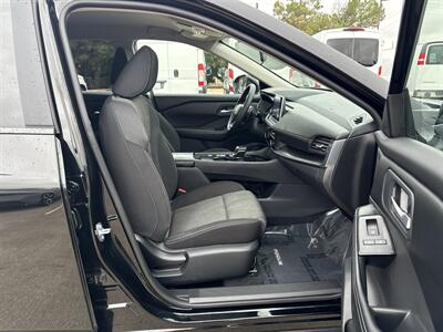 2025 Nissan Rogue SV   - Photo 21 - Dallas, TX 75252