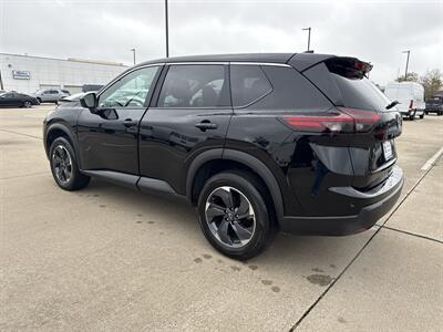 2025 Nissan Rogue SV   - Photo 5 - Dallas, TX 75252
