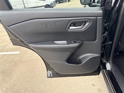 2025 Nissan Rogue SV   - Photo 12 - Dallas, TX 75252
