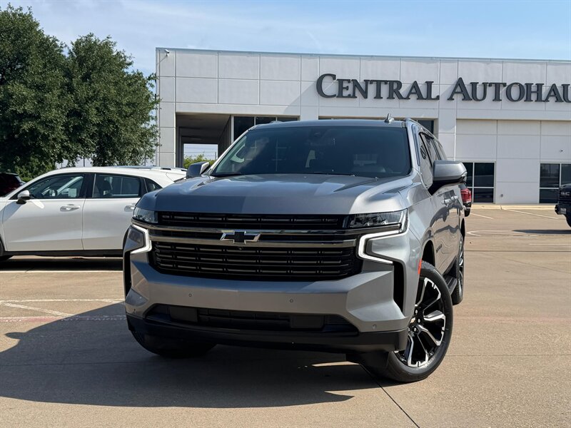 2022 Chevrolet Suburban RST   - Photo 1 - Dallas, TX 75252