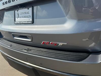 2022 Chevrolet Suburban RST   - Photo 16 - Dallas, TX 75252