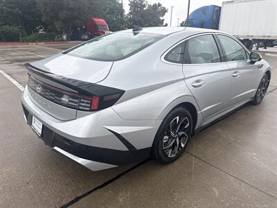 2025 Hyundai SONATA SEL   - Photo 7 - Dallas, TX 75252
