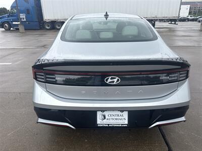 2025 Hyundai SONATA SEL   - Photo 6 - Dallas, TX 75252