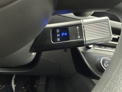 2025 Hyundai SONATA SEL   - Photo 34 - Dallas, TX 75252