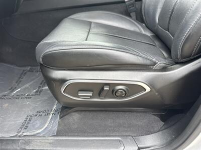 2024 Jeep Wagoneer L Series II   - Photo 19 - Dallas, TX 75252
