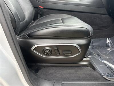 2024 Jeep Wagoneer L Series II   - Photo 20 - Dallas, TX 75252