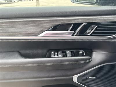 2024 Jeep Wagoneer L Series II   - Photo 11 - Dallas, TX 75252