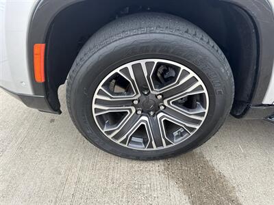 2024 Jeep Wagoneer L Series II   - Photo 34 - Dallas, TX 75252