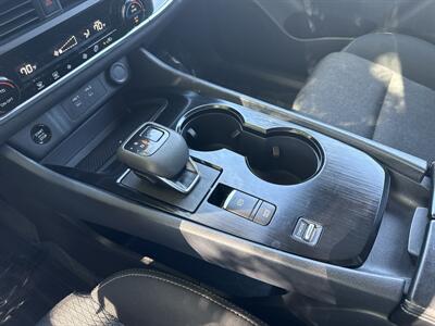 2025 Nissan Rogue SV - Photo 29 - Dallas, TX 75252