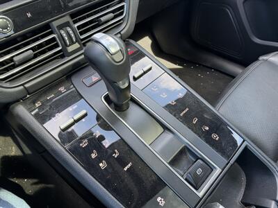2025 Porsche Macan - Photo 27 - Dallas, TX 75252