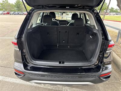 2025 Volkswagen Taos S   - Photo 15 - Dallas, TX 75252