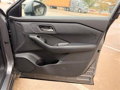 2025 Nissan Rogue SV - Photo 12 - Dallas, TX 75252