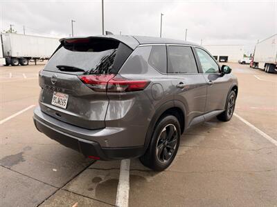 2025 Nissan Rogue SV - Photo 5 - Dallas, TX 75252