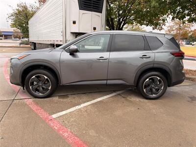 2025 Nissan Rogue SV - Photo 2 - Dallas, TX 75252