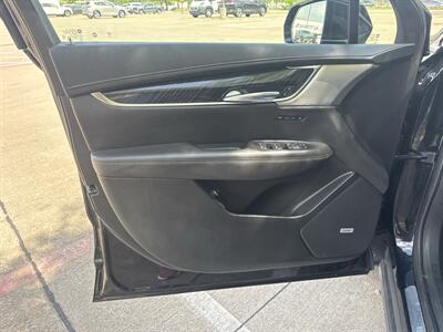 2021 Cadillac XT6 Premium Luxury   - Photo 12 - Dallas, TX 75252