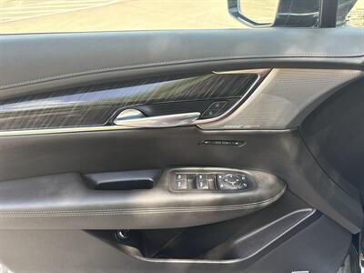 2021 Cadillac XT6 Premium Luxury   - Photo 13 - Dallas, TX 75252
