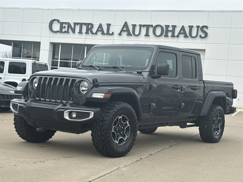 2023 Jeep Gladiator Sport   - Photo 1 - Dallas, TX 75252