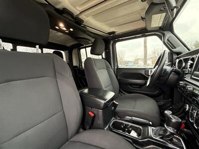 2023 Jeep Gladiator Sport   - Photo 33 - Dallas, TX 75252