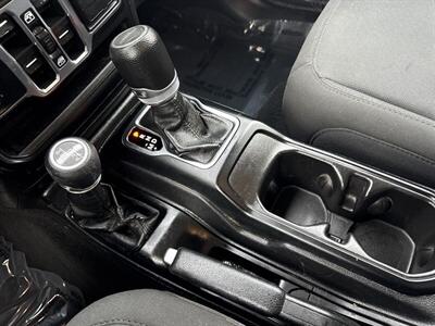 2023 Jeep Gladiator Sport   - Photo 27 - Dallas, TX 75252