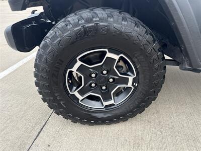 2023 Jeep Gladiator Sport   - Photo 35 - Dallas, TX 75252