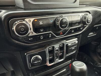 2023 Jeep Gladiator Sport   - Photo 29 - Dallas, TX 75252