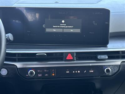 2024 Kia Sorento S   - Photo 29 - Dallas, TX 75252