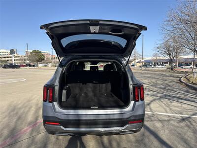 2024 Kia Sorento S   - Photo 15 - Dallas, TX 75252