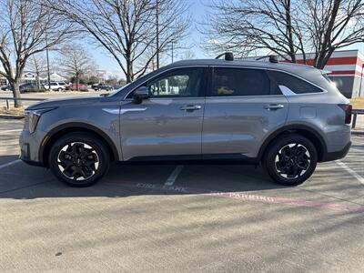 2024 Kia Sorento S   - Photo 4 - Dallas, TX 75252