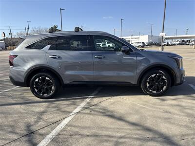 2024 Kia Sorento S   - Photo 8 - Dallas, TX 75252