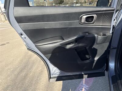 2024 Kia Sorento S   - Photo 12 - Dallas, TX 75252