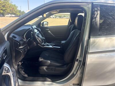 2024 Mitsubishi Eclipse Cross SE   - Photo 18 - Dallas, TX 75252